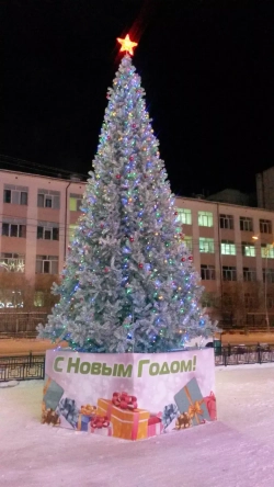 Уличная искусственная елка Альпийская изумрудная 4 м., ствольная, ПВХ, Green Trees (GT4APVCBL)