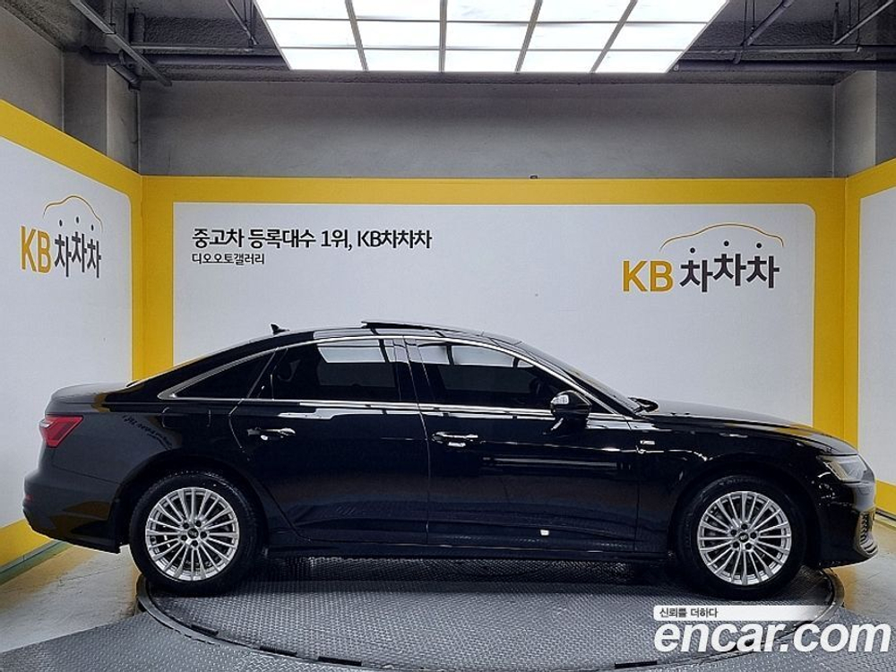Audi A6 (C8) 45 TFSI Premium (02.2021)