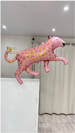 Фигура "Леопард розовый"