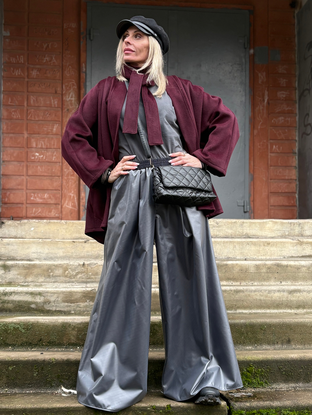 Палаццо /непромокаемая ткань