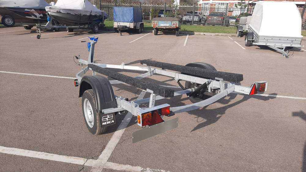 Лодочный прицеп МЗСА 81771D.101 для лодок и катеров