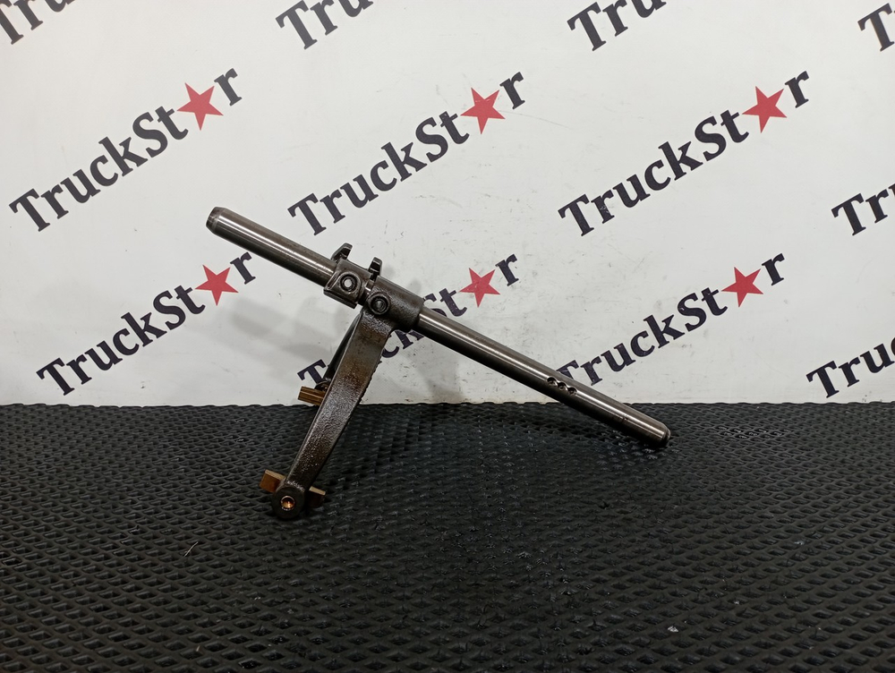 Вилка переключения передач