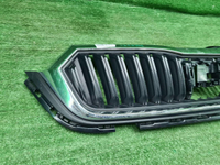 Решетка радиатора Skoda Octavia A8 (2019-2024)