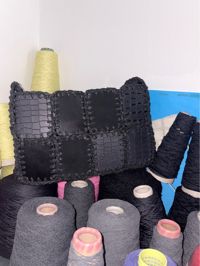 SAMPLE SEVA MULTI CAIMAN M