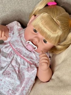 Кукла Manolo Dolls мягконабивная Laura 58см (1220)