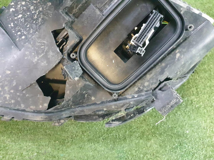 Фара правая Mercedes CLA C117 (2016-2019) LED