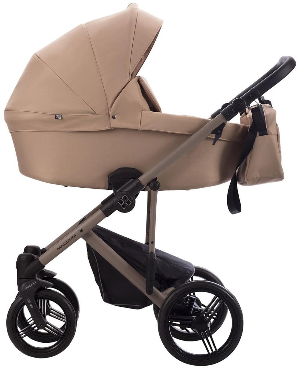 Детская коляска Bebetto Magnum Light 2 в 1 01 бежевый-бежевая рама