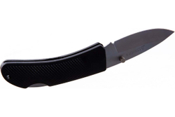 Складной нож с обрезиненной ручкой STAYER средний 47600-1_z01