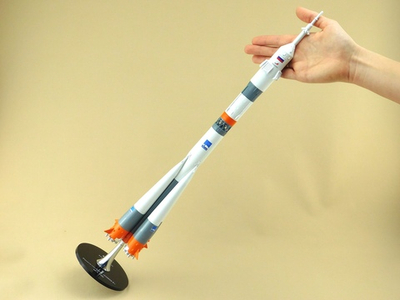 Модель Ракета-Носитель Союз Пилотируемый (М1:100)