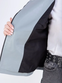 Куртка женская кожаная осенняя весенняя