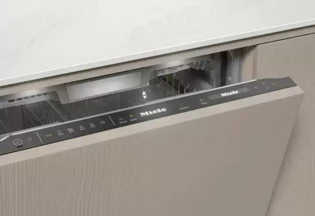 Встраиваемая посудомоечная машина Miele G 7790 SCVi AutoDos K2O