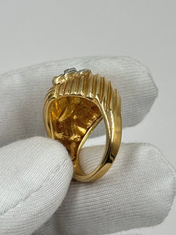 Кольцо с кристаллами