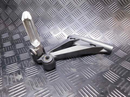 Подножка пассажирская правая Kawasaki Ninja 250R