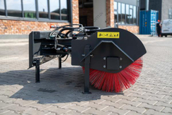 Щетка дорожная на мини погрузчик - AТOM 2000 Bob-Tach