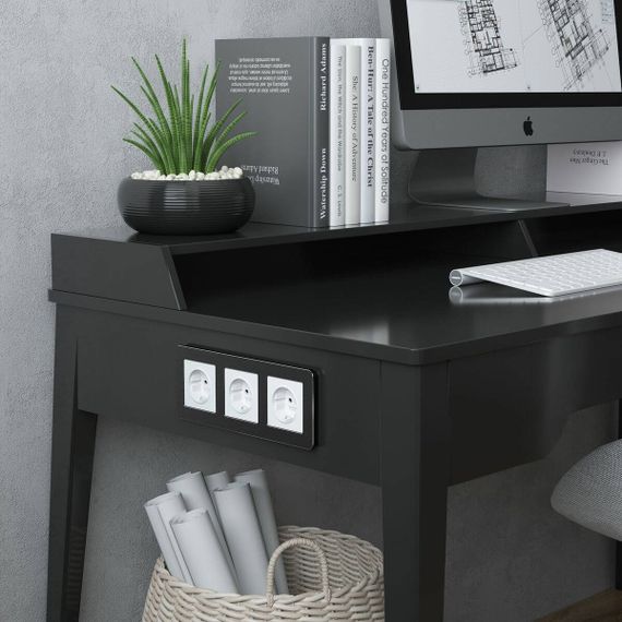 Розетка с заземлением Werkel белый матовый W1171061 4690389184703