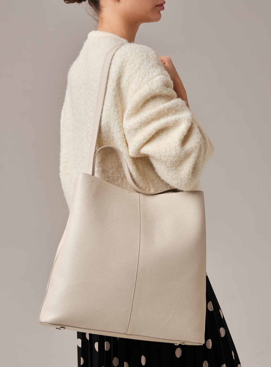 Кожаная сумка шоппер Olga DBR 30948 светлый крем