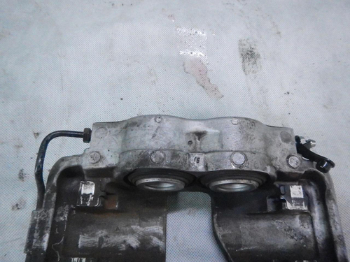 Суппорт тормозной передний правый BMW 3er G20 (2018-н.в.)