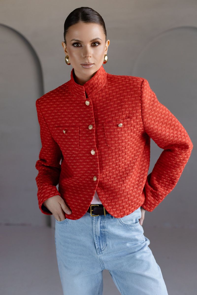 Жакет из твида укороченный со стойкой красный