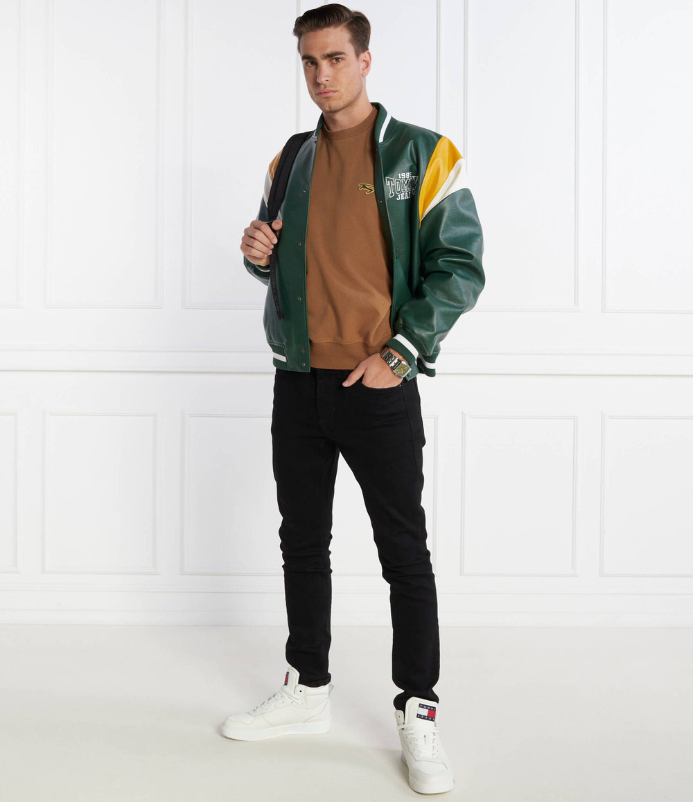 Худи BOXY SIGNATURE CREW Tommy Jeans - коричневый(DM0DM17784)