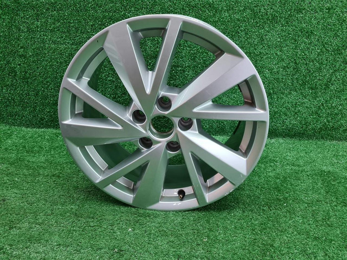 Диск литой R17 Audi Q2 1 (2016-н.в.)