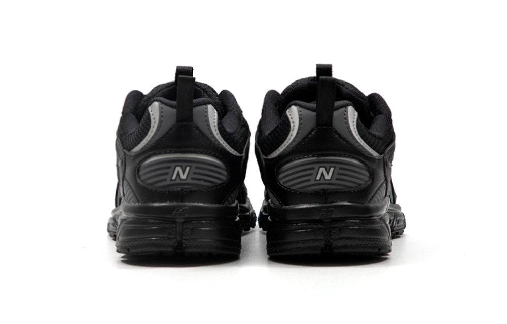 Кроссовки New Balance 408