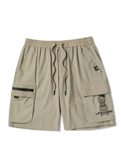 Шорты с карманами на молнии