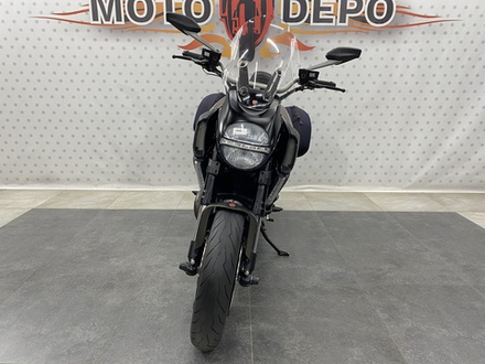 Ducati Diavel Strada , 2013