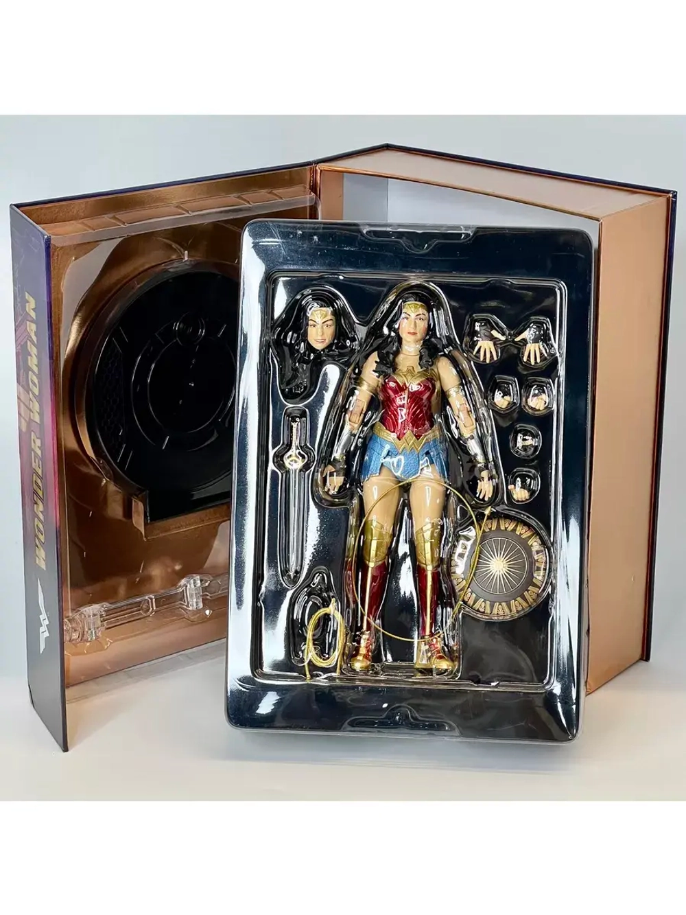 Фигурка Чудо-женщина DC FondJoy DC1005
