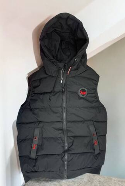 Детская осенняя жилетка Supreme с капюшоном