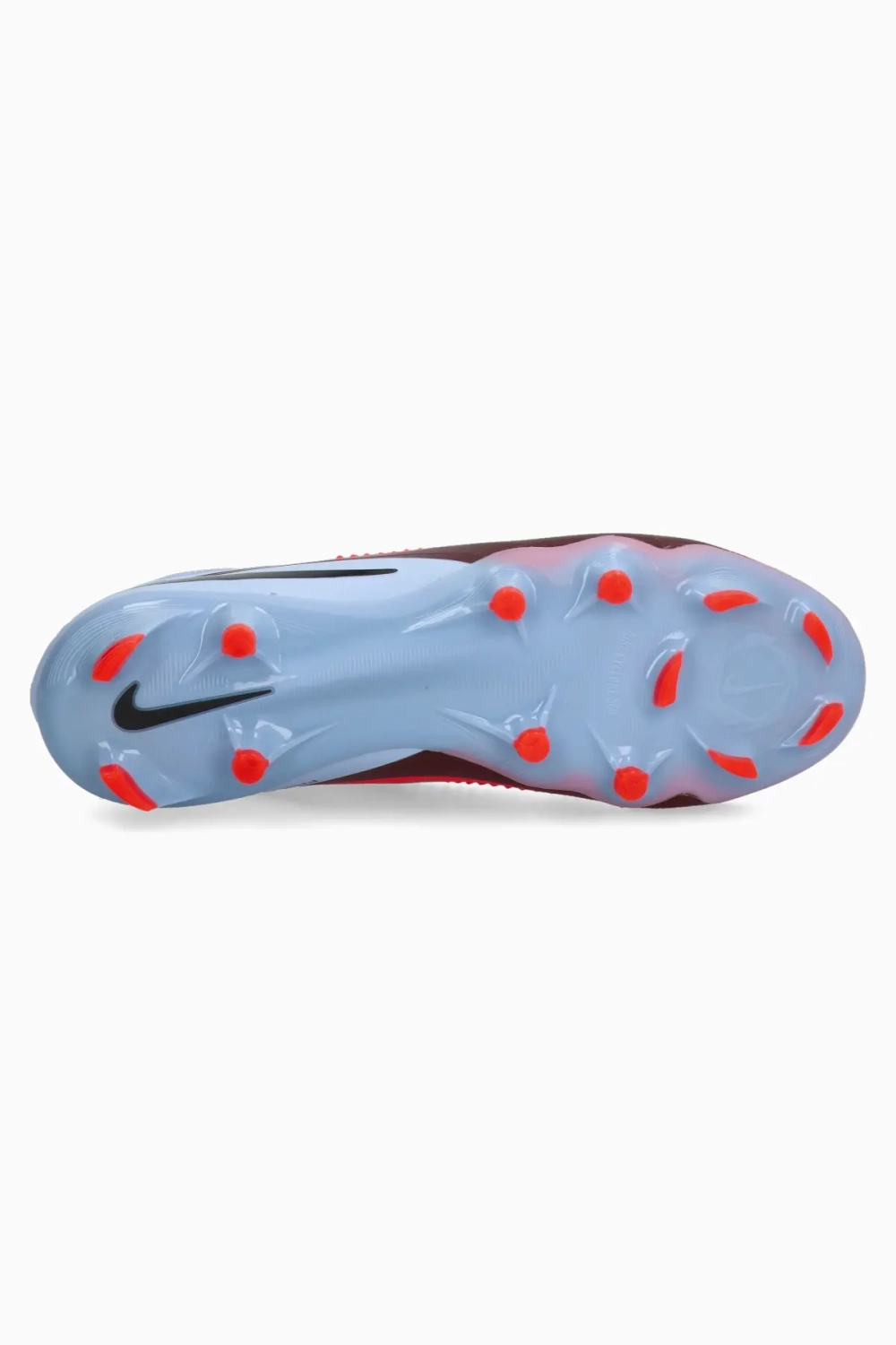 Бутсы Nike Phantom 6 Low Pro FG