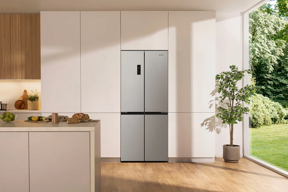 Отдельностоящий холодильник Gorenje NRM819E61X