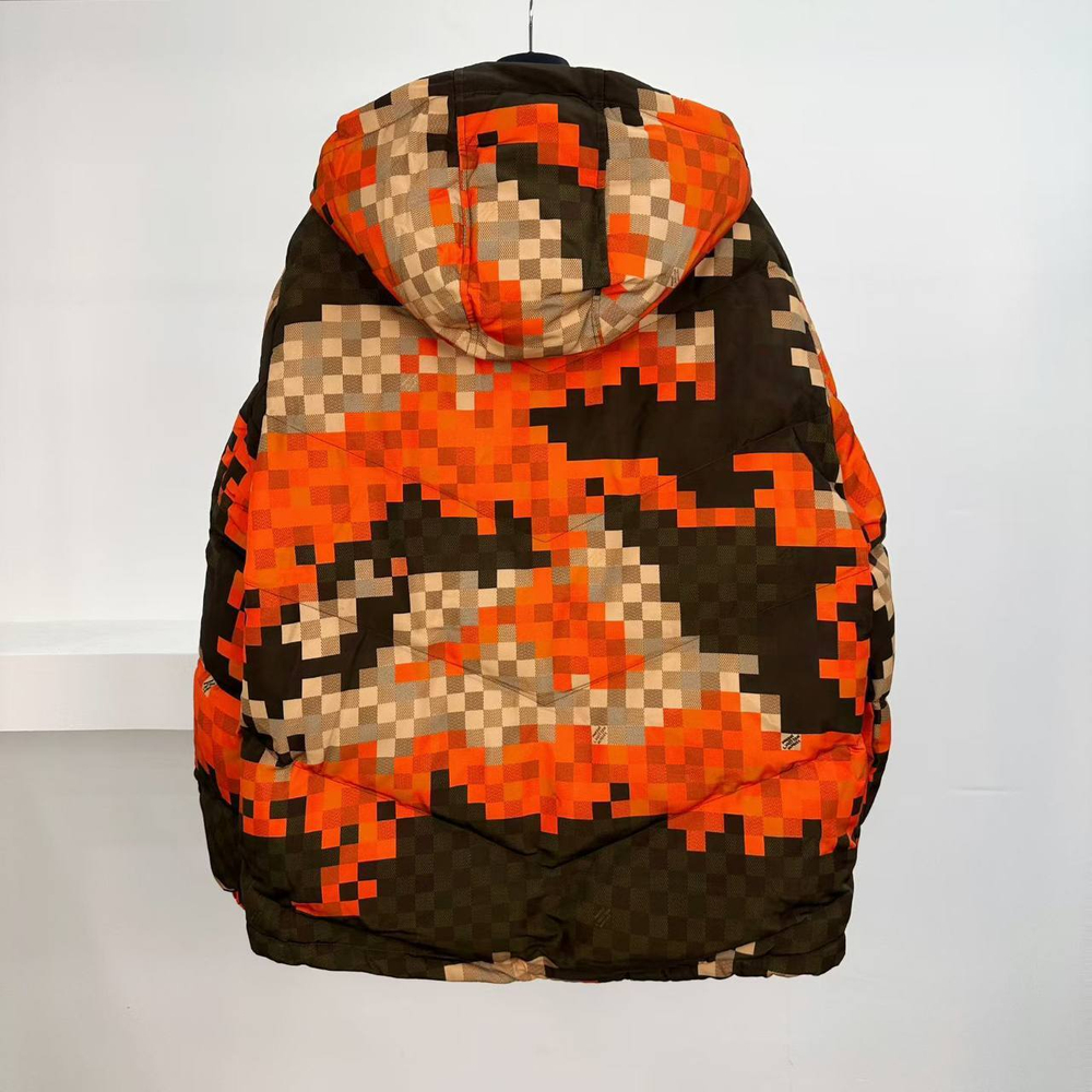 Пуховик Louis Vuitton