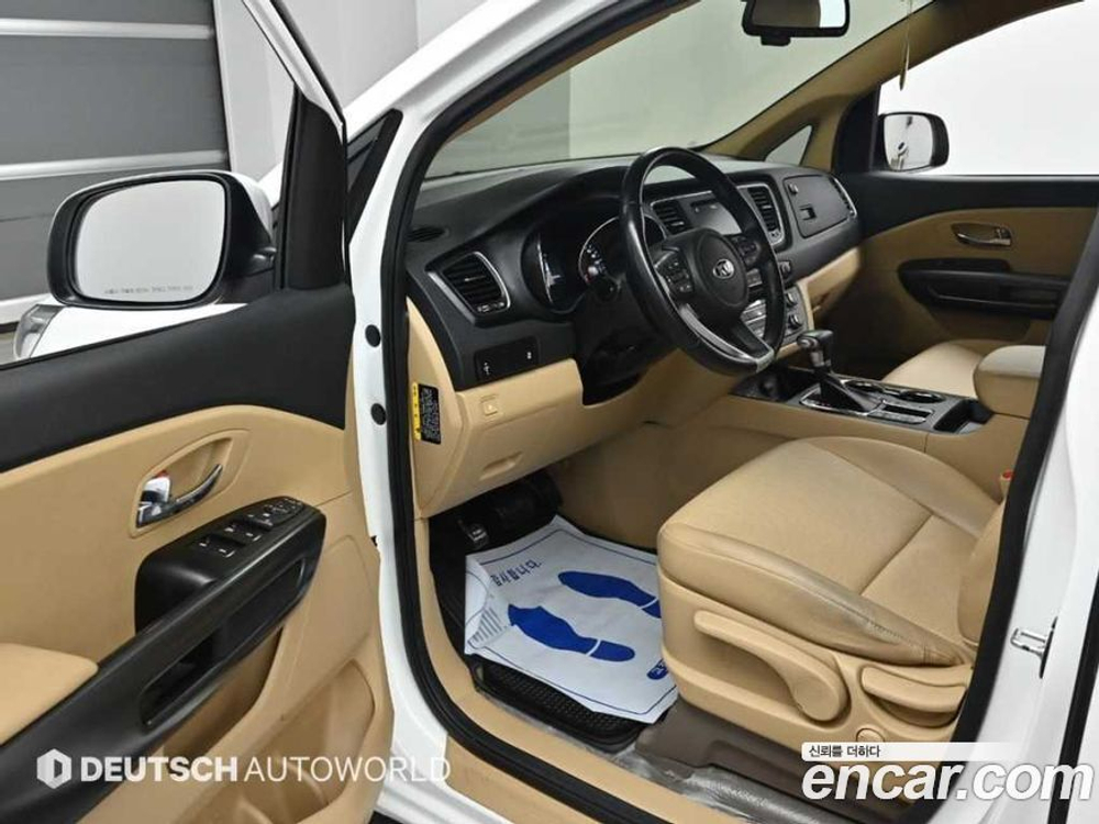 Kia The New Carnival (Sedona) 9-и местный Luxury (05.2020)