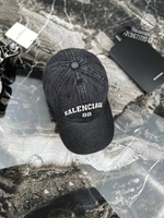 Бейсболка Balenciaga