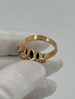 Кольцо с синими кристаллами