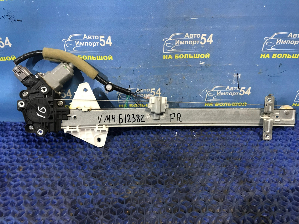 Стеклоподъемник передний правый SUBARU LEVORG 2014-2020