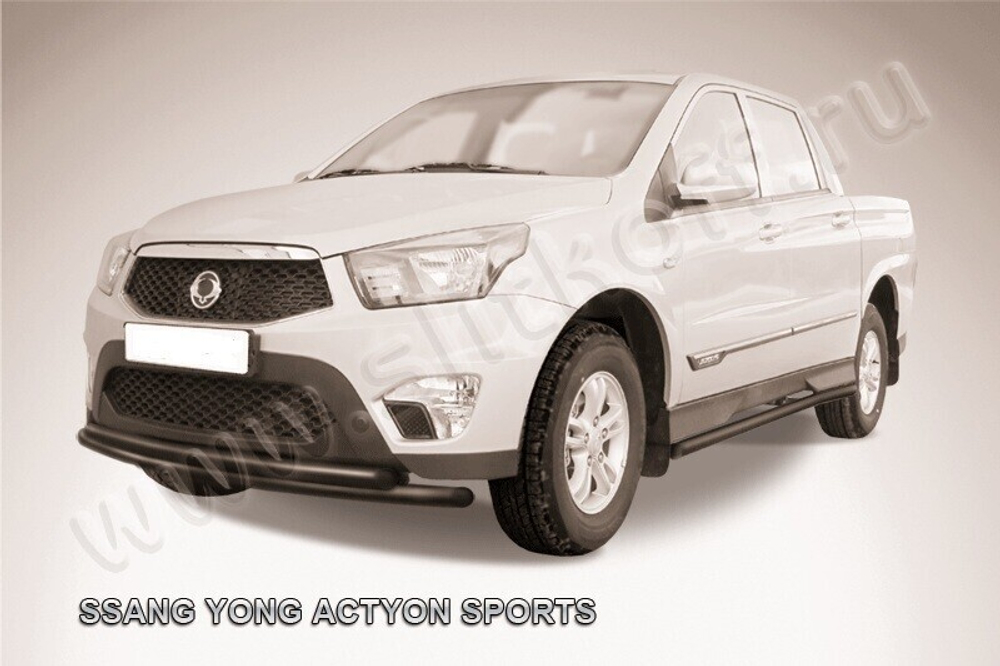 Защита переднего бампера SsangYong Actyon Sport (2012-2016) d57+d57 радиусная черная