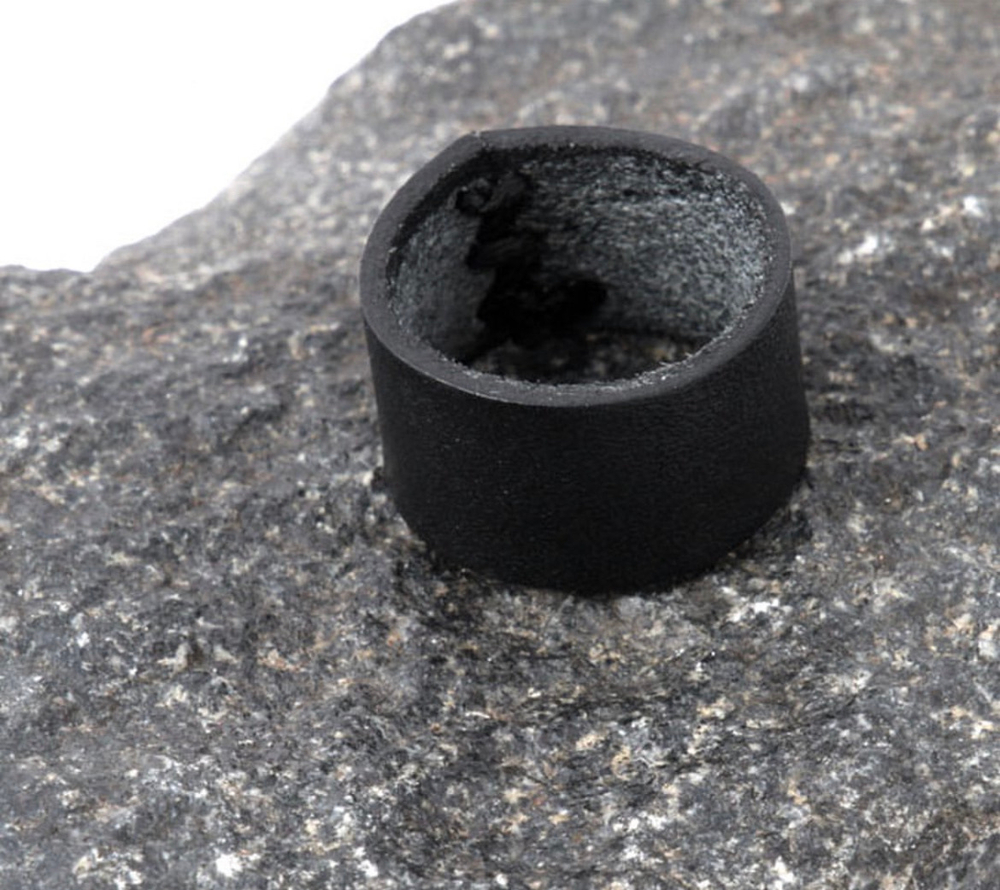 ARCHIVE Ring black