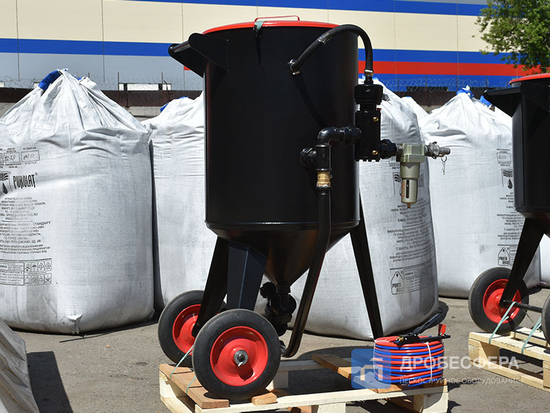 Дробеструйный аппарат PST-PS-200-3 с рукавом TWIN 20 метров