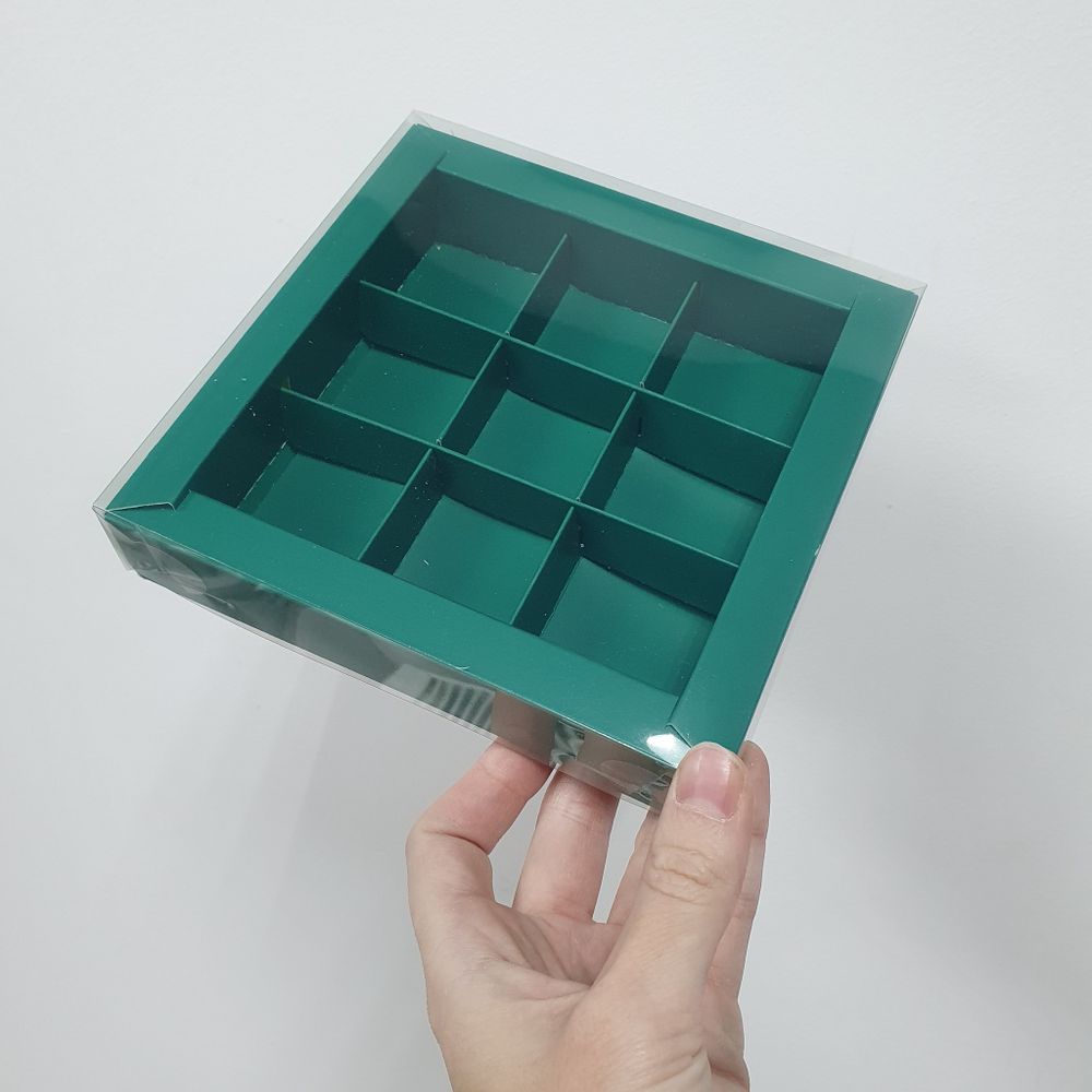 Коробка на 9 конфет Зеленая матовая Премиум (с прозр крышкой)