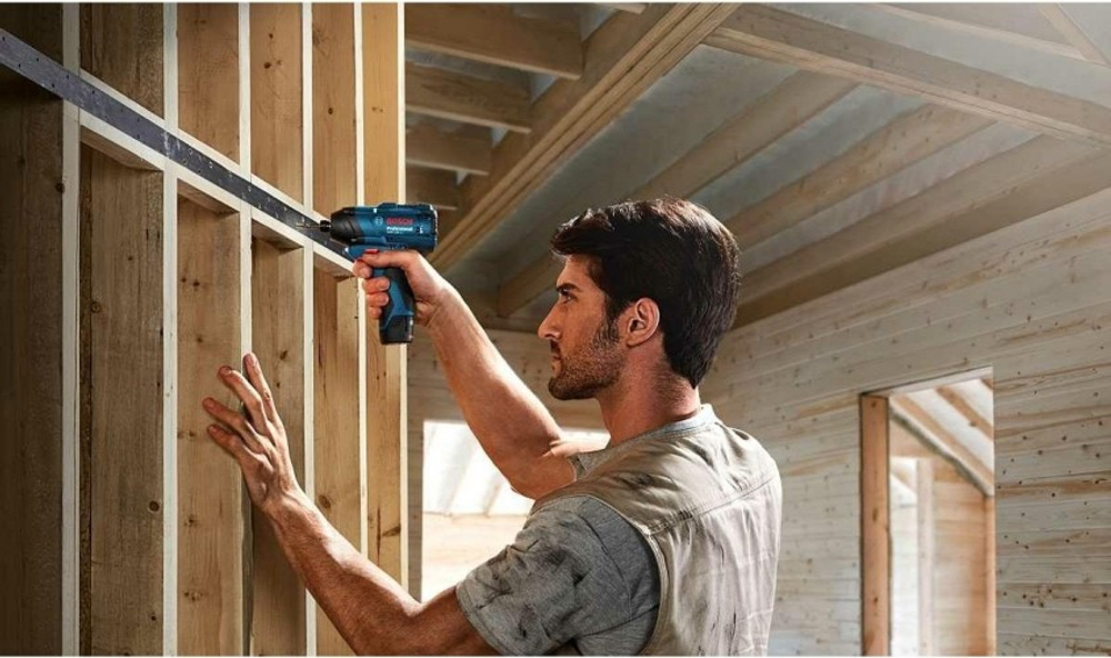 Гайковерт аккумуляторный BOSCH GDR 120-LI 06019F0007