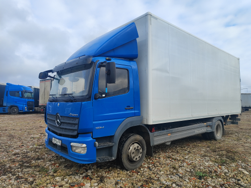 Mercedes-Benz ATEGO 4x2 Промтоварный с гидробортом 1224 (Дизельный, 7,7 л, 238 л.с., АТ)