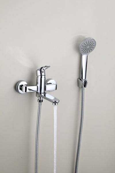 31018 Смеситель для ванны (ХРОМ) HANSEN  (10/1шт)