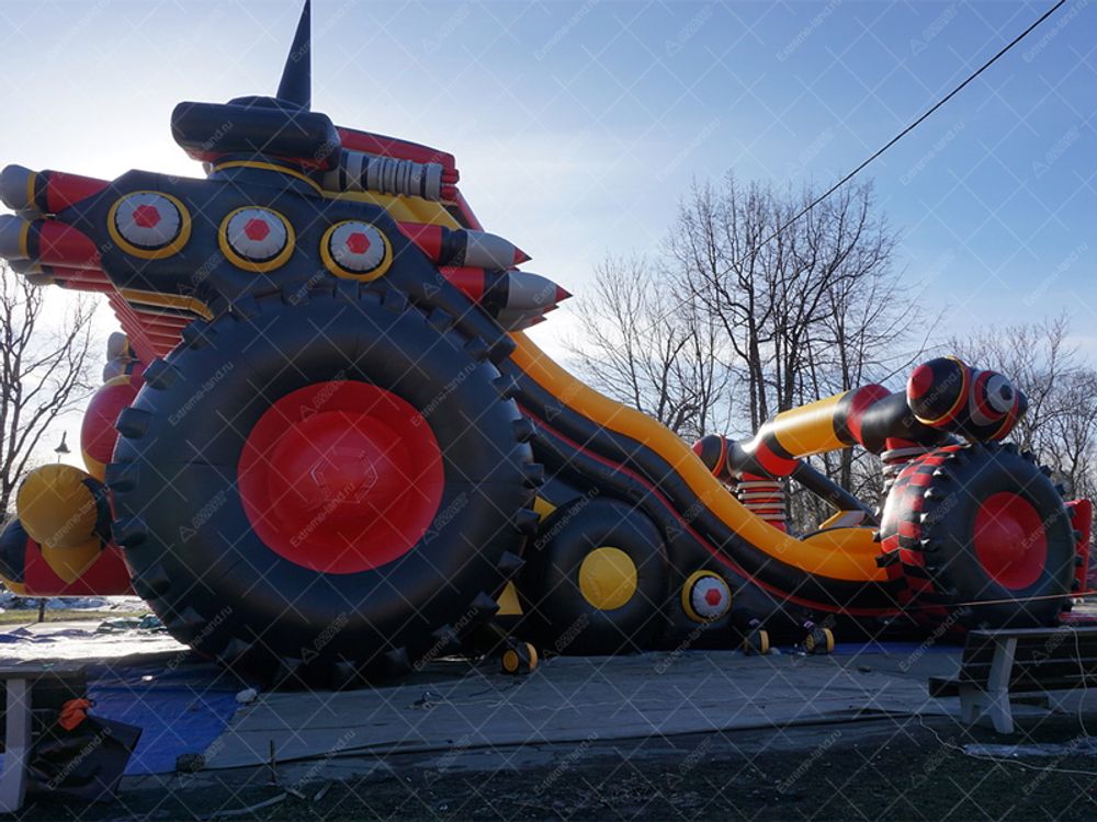 Батут "Бэтмобиль"