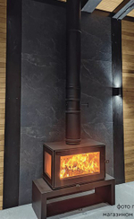 Печь-Камин АСТОВ КУБ 3С 800 на подиуме
