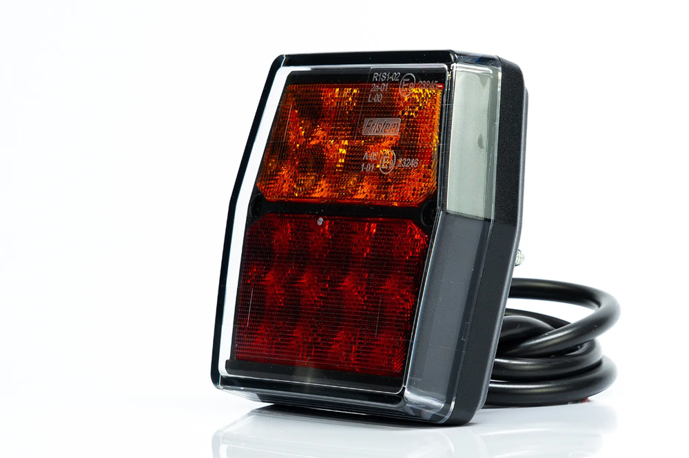 Фонарь задний Fristom FT-222 LED 3-функциональный 12V