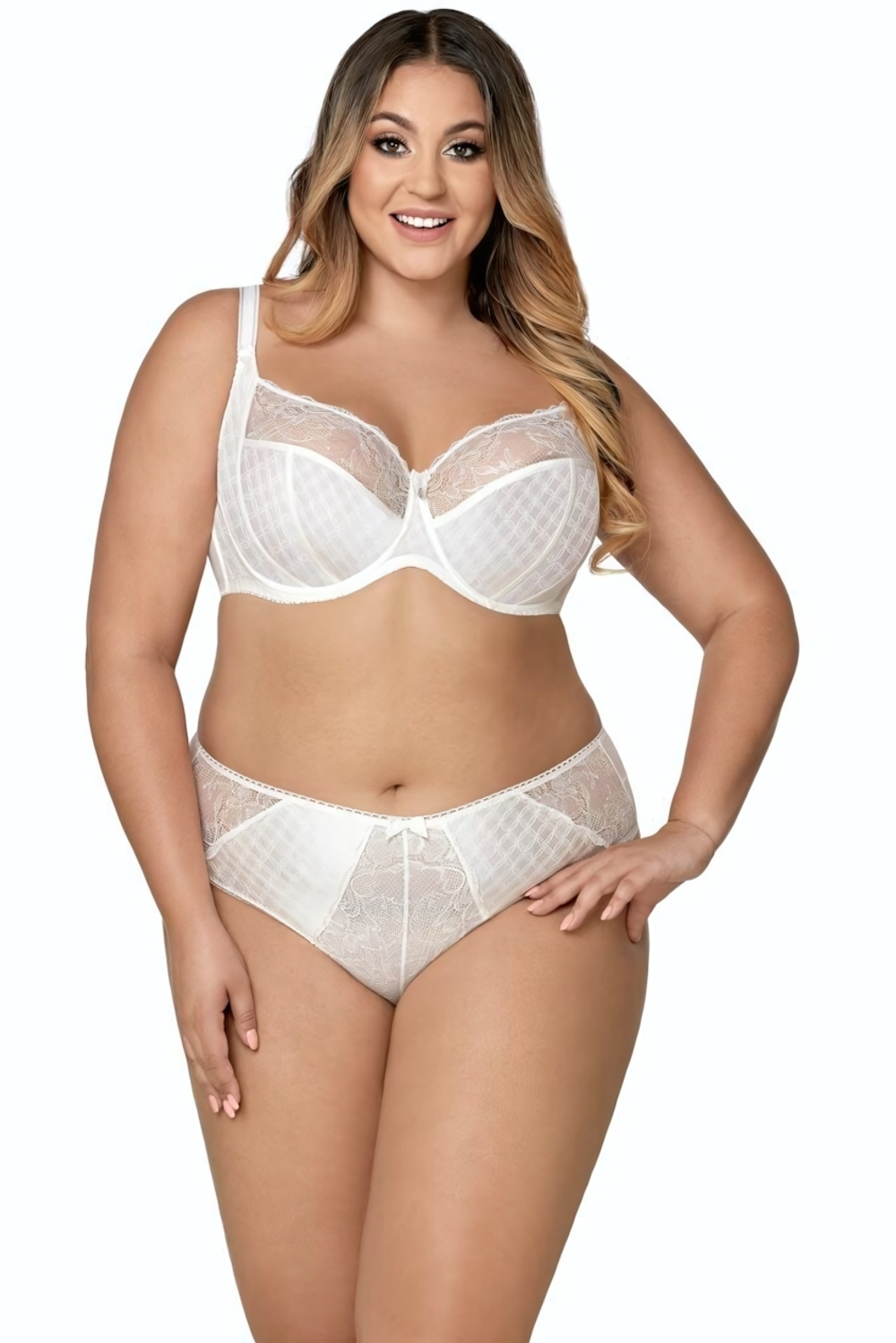 Трусики-бразилиана со вставками из кружева (Размер: L) (Цвет: кремовый)