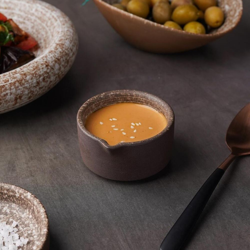 Соусник 60 мл d 7,4 см h3,7 см круглый с носиком Brown Untouched Taiga P.L. Proff Cuisine [1]