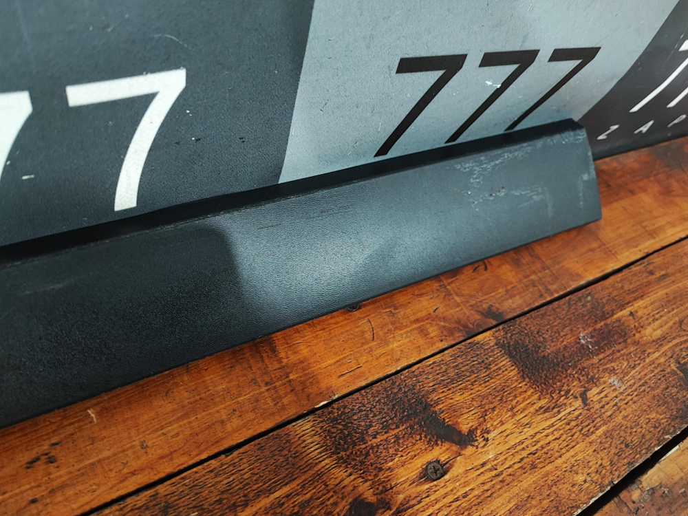 Накладка двери передней левой Kia Rio 4 X-Line 17-нв Б/У Оригинал 87713H0500