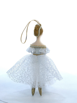 Кукла-подвеска сувенирная Жизель